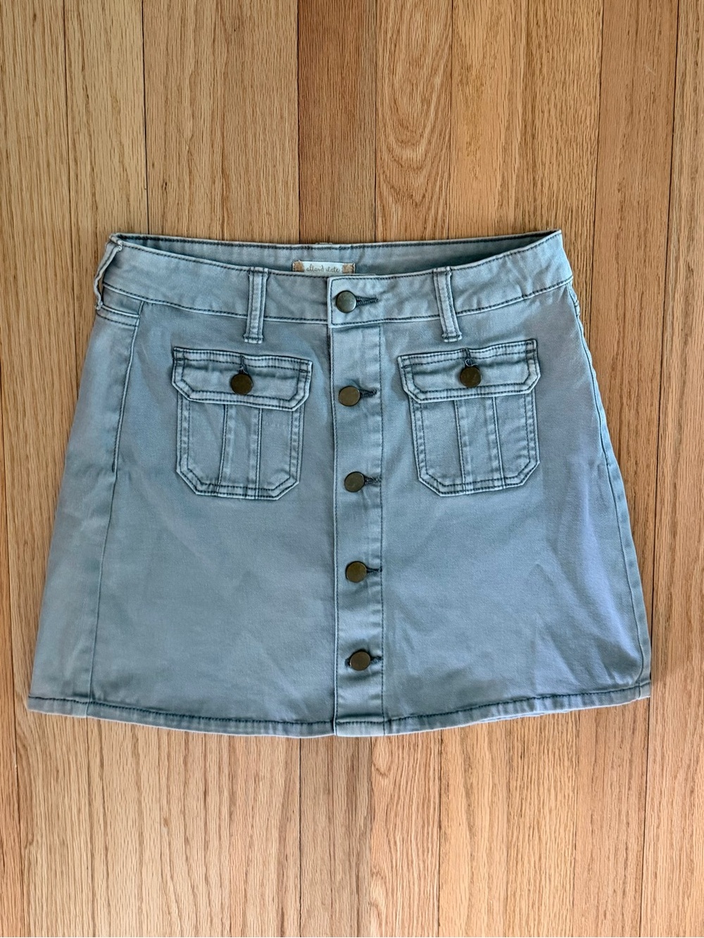 NWOT Light Grey Button-Front Mini Skirt with Pockets